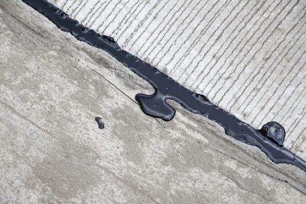 Cost of Pavement Crack Sealing in West Palm Beach