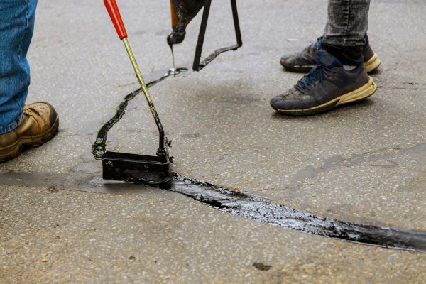 Commercial Pavement Sealing Service
